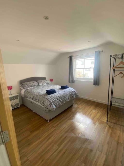 Truro City Escape Экстерьер фото